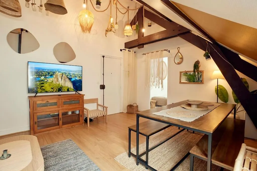 Bourgon Flat Apartment Paris