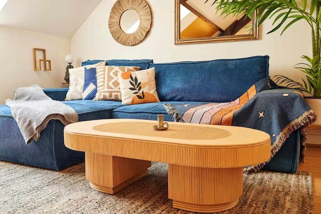 Bourgon Flat Apartment Paris 0*,