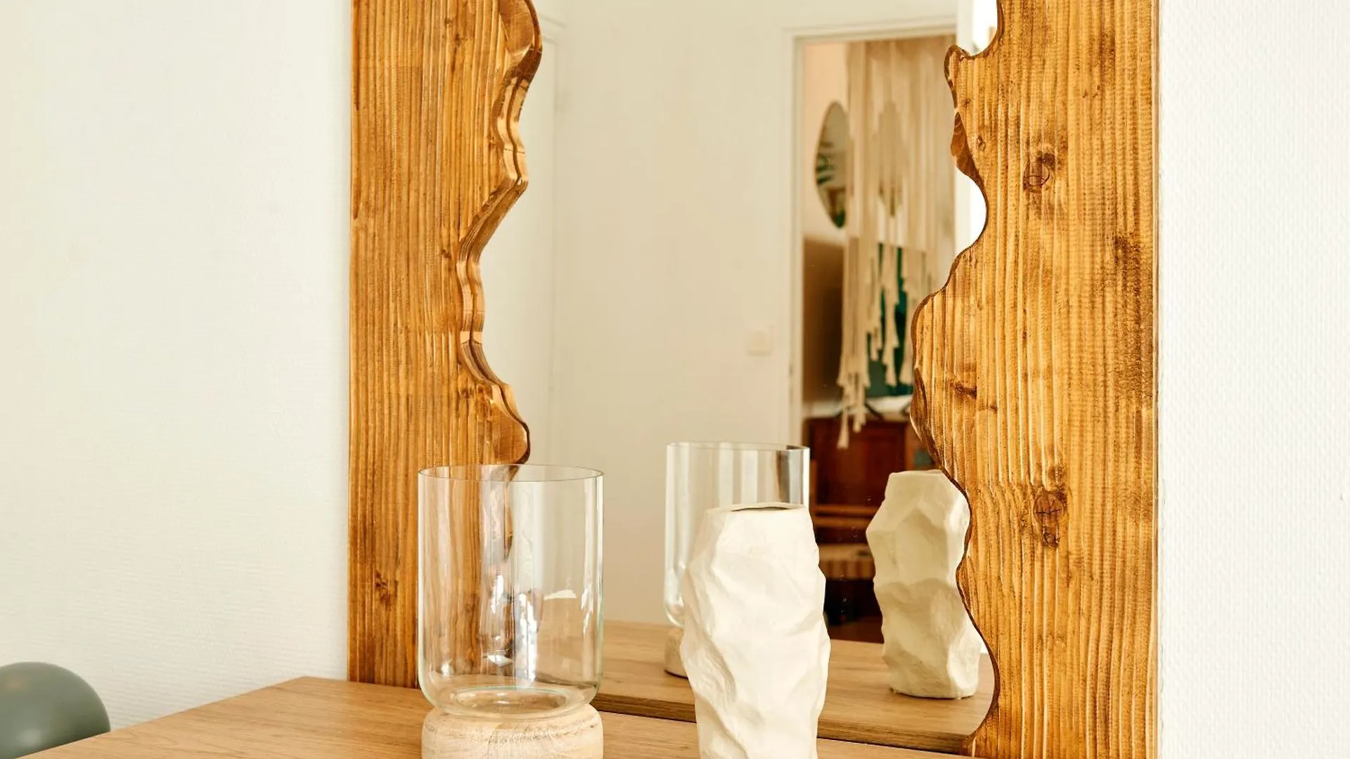 Bourgon Flat Apartment Paris