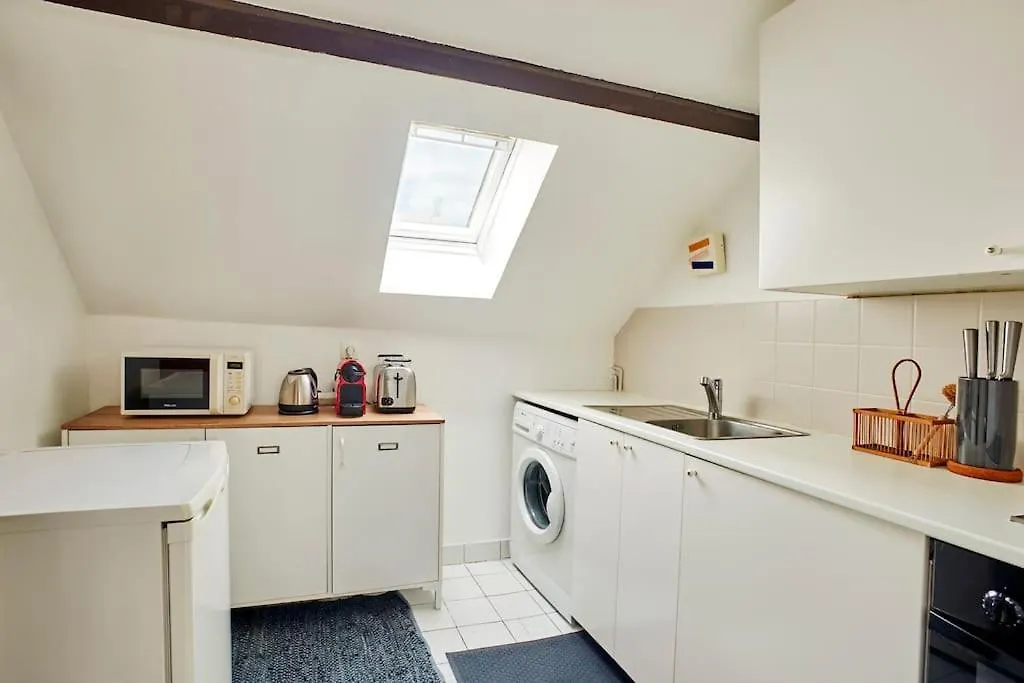 Bourgon Flat Apartment Paris